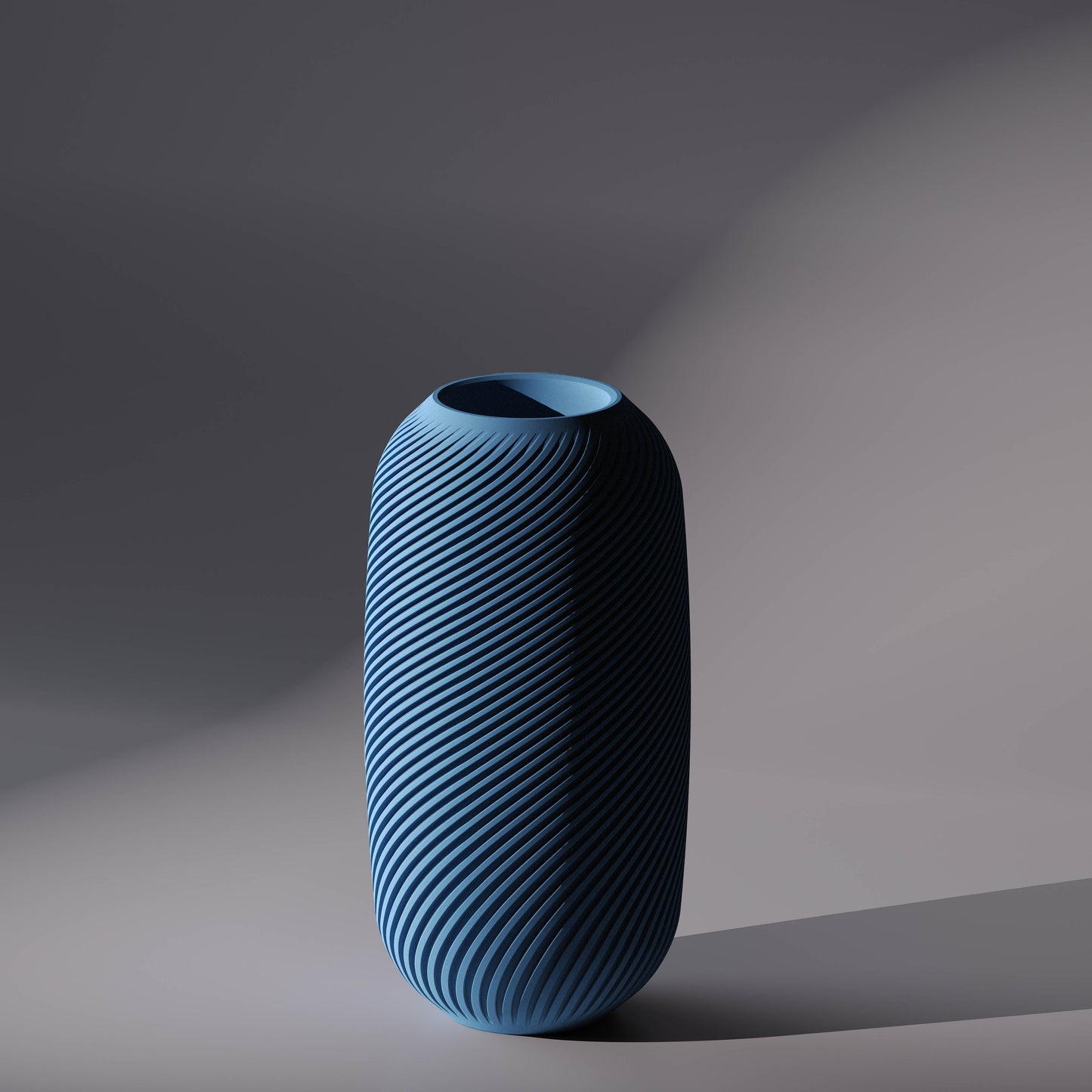 Vaso blu per arredare casa con un tocco unico e moderno
