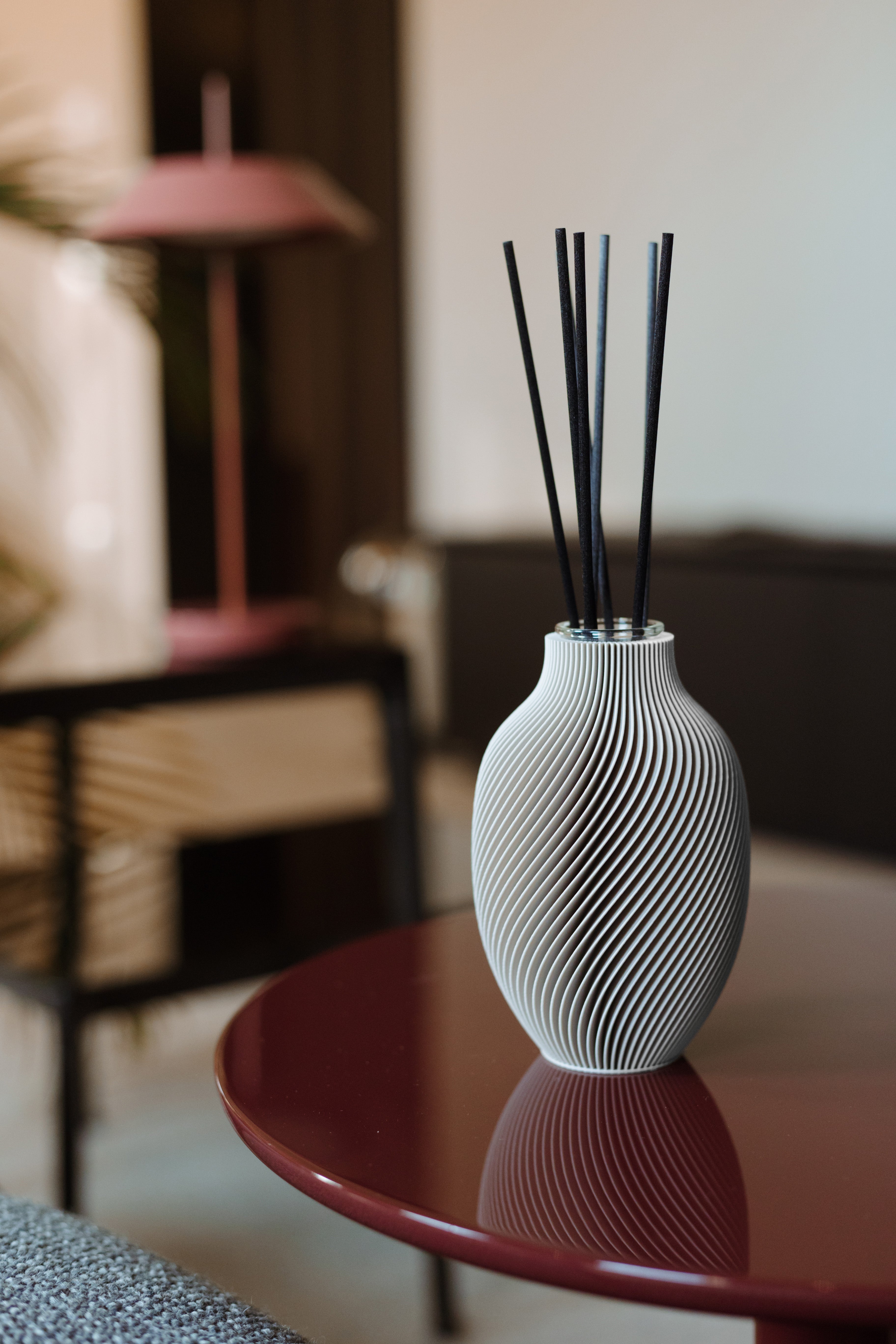 Profumatore bellissimo all'interno di un ambiente moderno